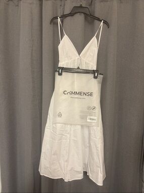 Commense White Cotton V-Neck Spaghetti Strap Slip
